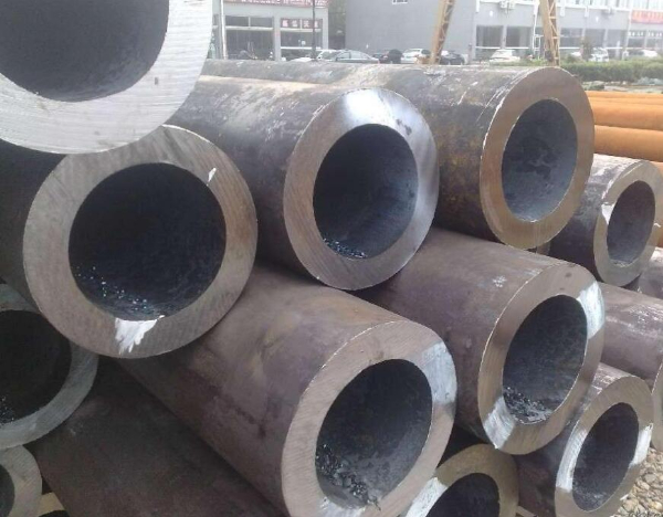 30crmo厚壁無縫管.jpg 30crmo厚壁無縫管.jpg